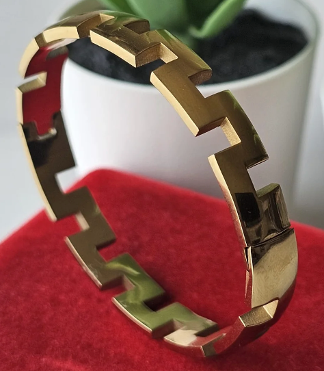 Geometric Interlocking Cuff Bracelet